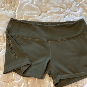 Rogue CrossFit short size Large